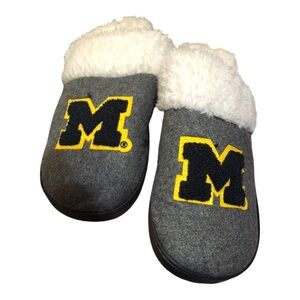 Wolverines University of Michigan M monogram sherpa lined house slippers sz 9/10